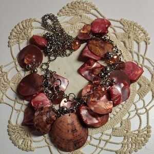 Vintage Elegant Pink and Silver Shell Necklace With Matching Earrings